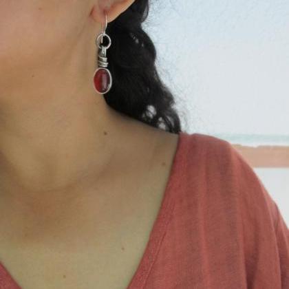 Charming Bright Red Agate And Oxidized Raw Rugged..