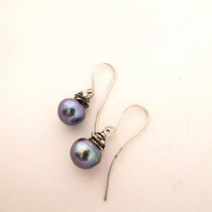 Sterling Silver And Peacock Freshwater Pearl..